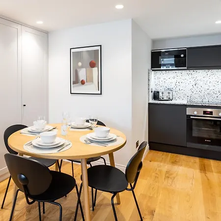 Coleherne Road Ix Apartment London