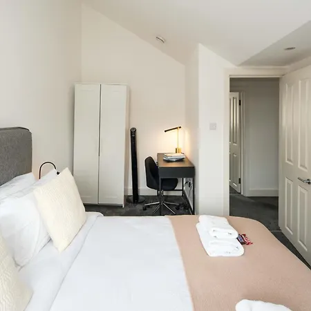 Elegant 3br, 2ba Flat In Marylebone - Ideal Location Near Station & Attractions London