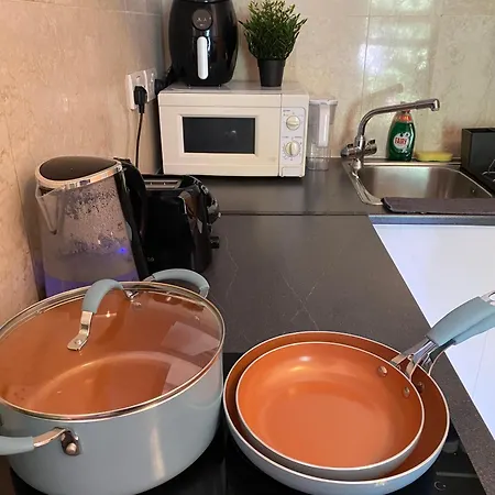 Apartment Central, Compact And Fashion Flat For 4 People With Breakfast In Kensington Zone 1 London