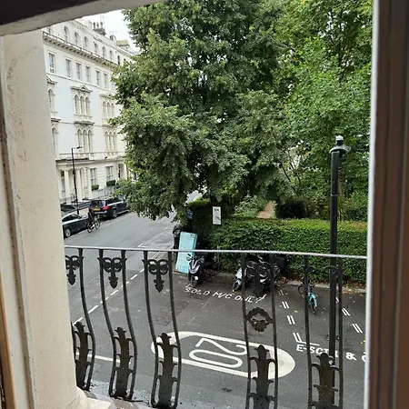 Apartment Central, Compact And Fashion Flat For 4 People With Breakfast In Kensington Zone 1
