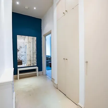 48 Redcliffe Gardens By Capital *