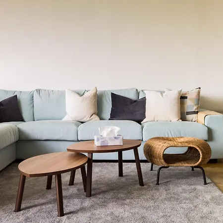 Spacious, Modern 3-bed