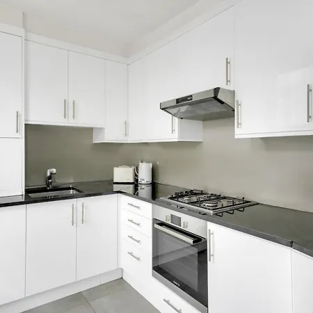 Amazing 3br Near Brick Lane * London