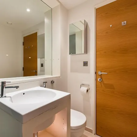 Apartment Spacious, Modern 3-bed