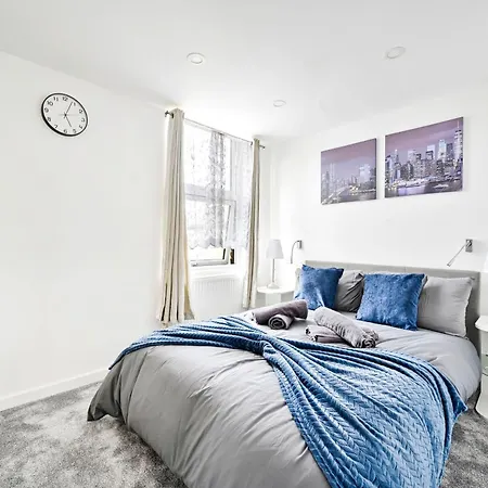 Bright & Comfy 1 Bed Near Catford Station *