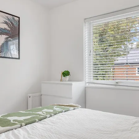 Enquies Stadium Apartment *