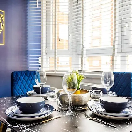 Apartment Kensington Balcony For 6 *