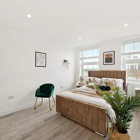 Modern One And Two Bed London Apartment