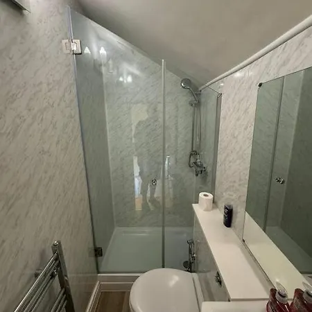 Studio Flat In Maida Vale Mv4