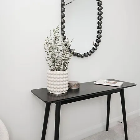 Comfort 3 Bedroom In Notting Hill