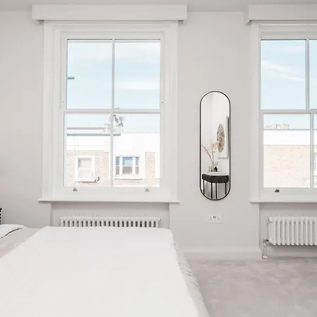 Apartment Comfort 3 Bedroom In Notting Hill