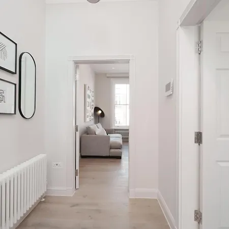 Comfort 3 Bedroom In Notting Hill