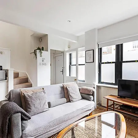 Apartment Kensal Green's Cosy Three Bedroom Retreat *