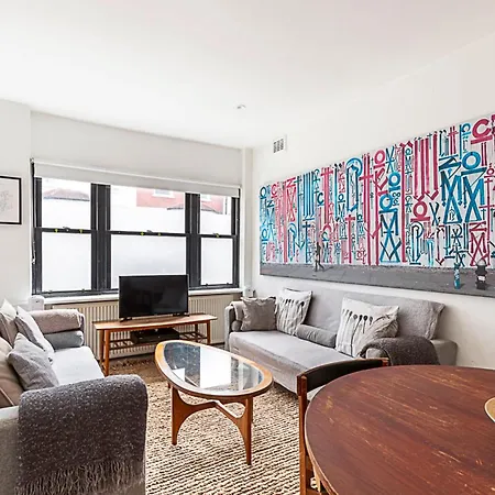 Apartment Kensal Green's Cosy Three Bedroom Retreat *