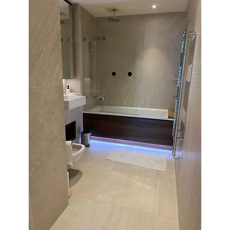 F9-fantastic 2 Bedroom Flat In Nw3! London