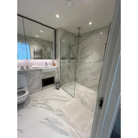 F9-fantastic 2 Bedroom Flat In Nw3! * London