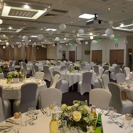 Novotel London Heathrow Airport M4 Jct. 4 4* Hillingdon