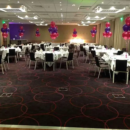 Hotel Novotel London Heathrow Airport M4 Jct. 4 4*