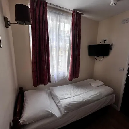 Hotel Dolphin - The