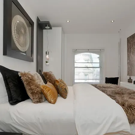 Cool Covent Garden Theatre Design Hub For Families Friends Couples *
