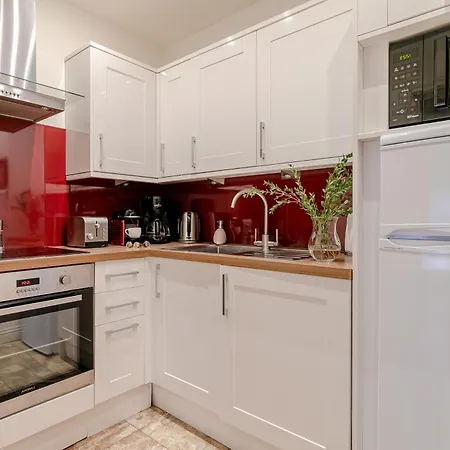 Cool Covent Garden Theatre Design Hub For Families Friends Couples Londres