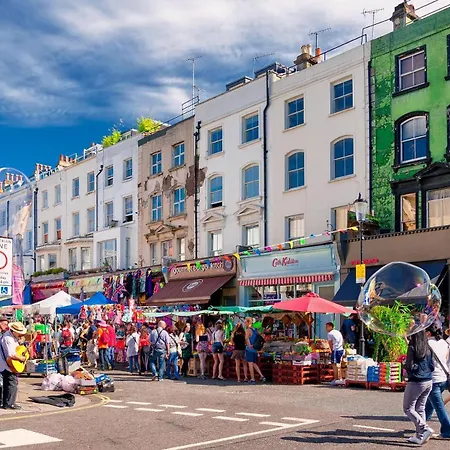 Notting Hill Garden Flat * London