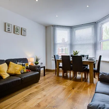Cornwall - The Duke And Duchess Apartment London
