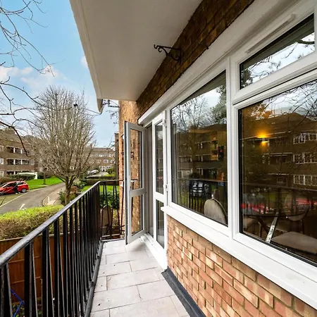 Apartment Guestready - Carlton Hill Charmer