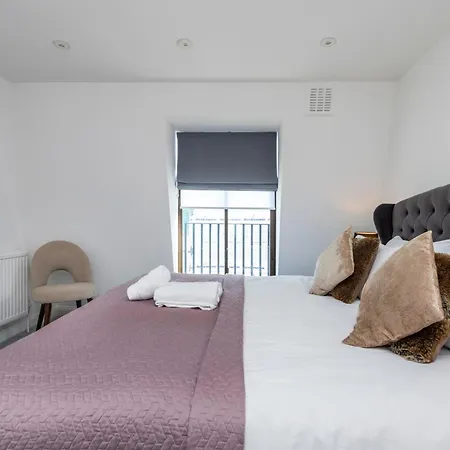 Elegant Mayfair 5 *