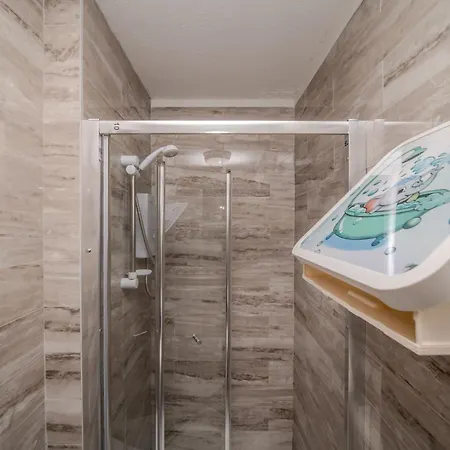 Harmonynest Parkview Elegance * London