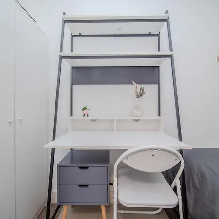 Guest house Harmonynest Parkview Elegance London