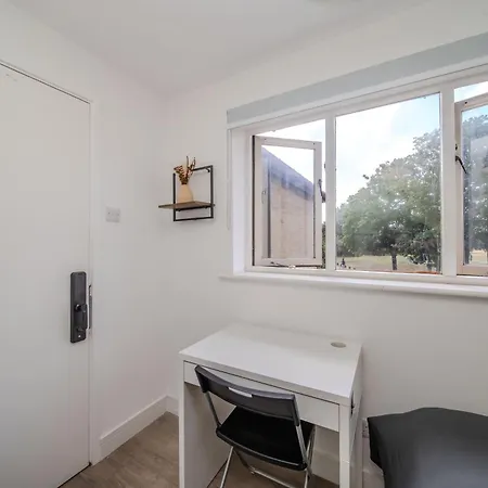 Harmonynest Parkview Elegance Gasthof