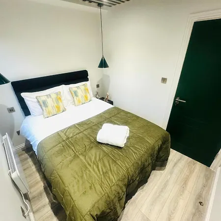 Luxury Flats, Location In Town *