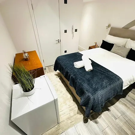 Luxury Flats, Perfect And Ideal For Tourists