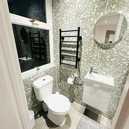 Luxury Flats, Perfect And Ideal For Tourists Apartamento Londres
