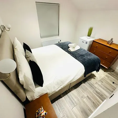 Luxury Flats, Perfect And Ideal For Tourists * Londres