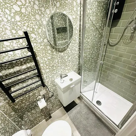 Luxury Flats, Perfect And Ideal For Tourists