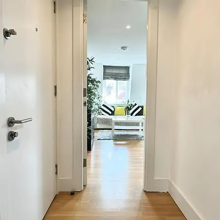 Apartment Inactive London