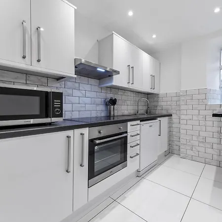 Sparkle 1bed Flat Step Away Hyde Park And Oxford Street