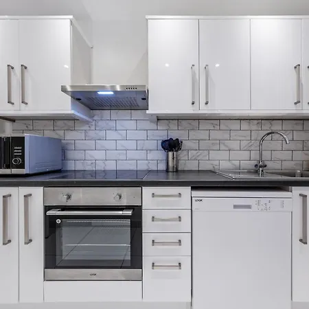 Sparkle 1bed Flat Step Away Hyde Park And Oxford Street London