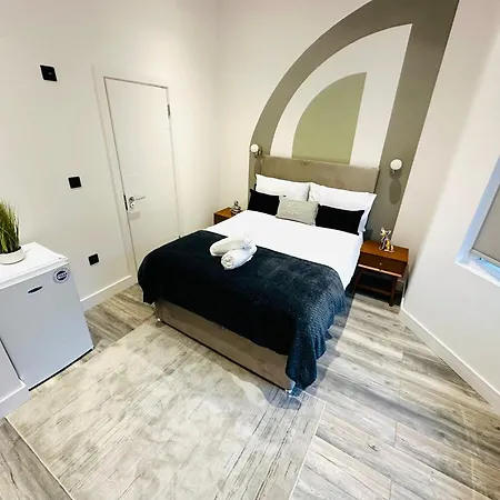 Beautiful Location * London