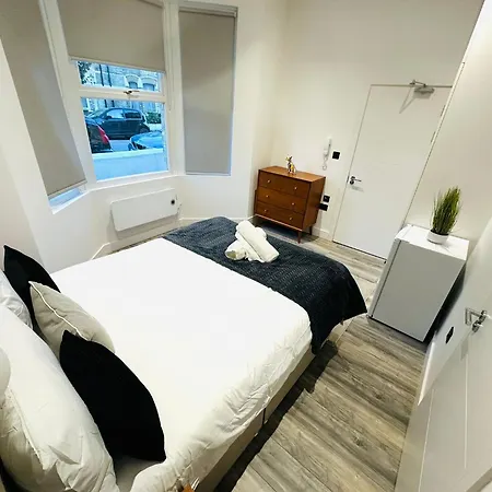 Guest house Beautiful Location London