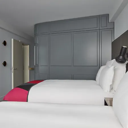 Hotel Sea Containers