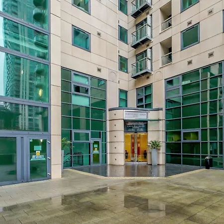 Waterfront Apartment London