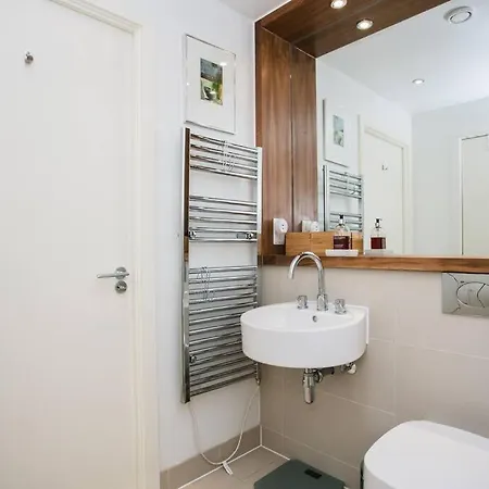 Beautiful 1 Bedroom In The Heart Of Bethnal *