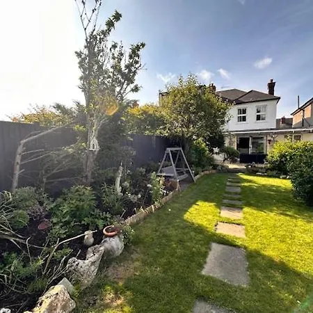 4 Bed House In Daneby Road,se6 Holiday home *