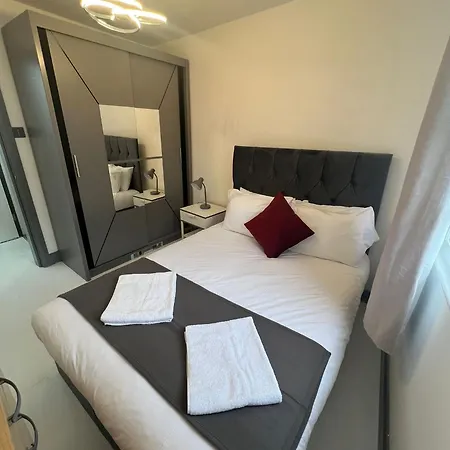Apartment Nice Flat Near Church Street *