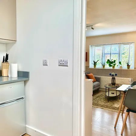 Stunning Business Travellers En-suite Bathroom Garden View *