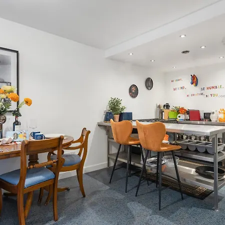 Apartment Westminster Classic Massionette *