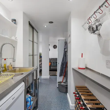 Apartment Westminster Classic Massionette